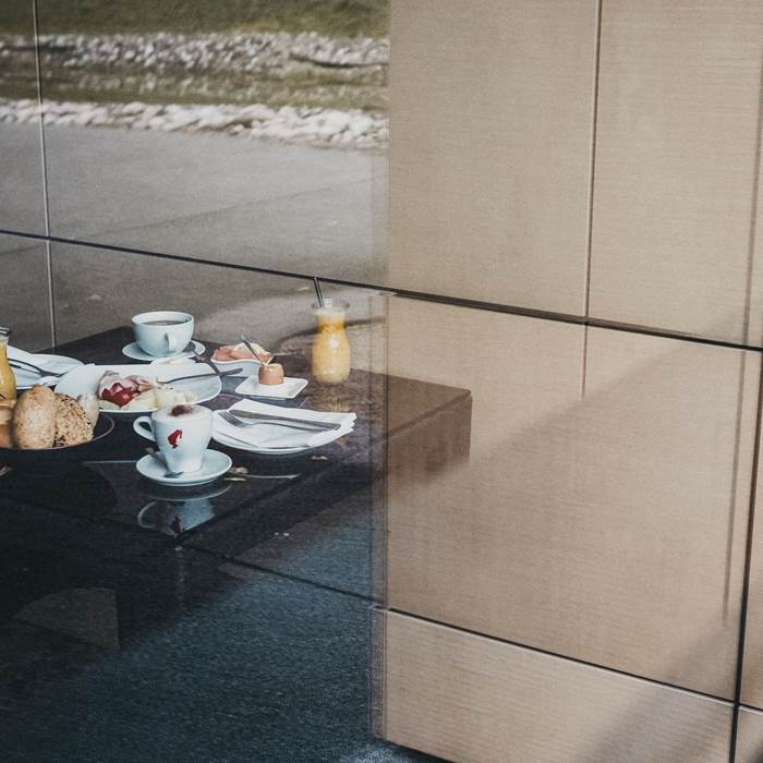 Breakfast table set in the spa hotel Linsberg Asia