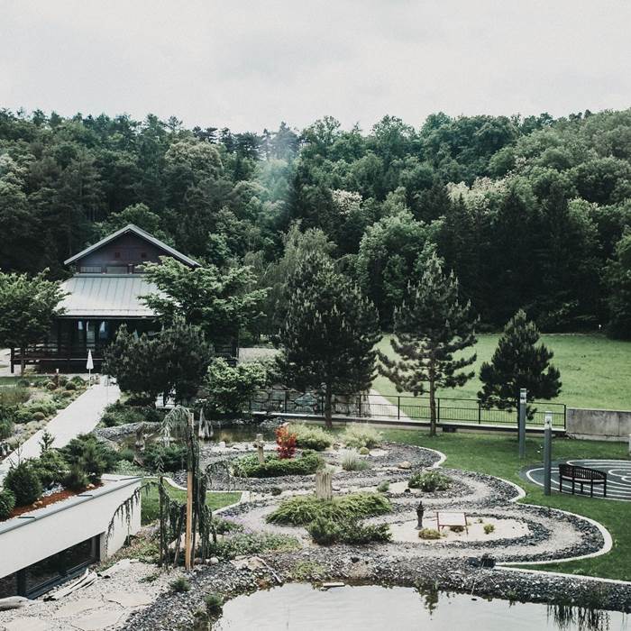 Zen garden of the spa hotel Linsberg Asia