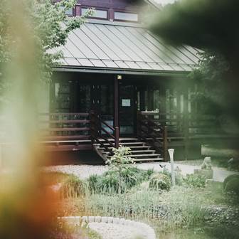 Die Harmonie, die dieser Garten ausstrahlt, wird sich rasch auf Sie übertragen Zen-Garten des Thermenhotels Linsberg Asia